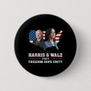 Suche nach political buttons Biden harris