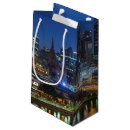 Suche nach victoria geschenkverpackung Stadt