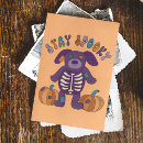 Suche nach spooky halloween postkarten Lila