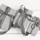 Suche nach dunkelgrau geschenkpapier Geometrisch