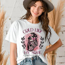 Suche nach coffee frauen tshirts Typografie