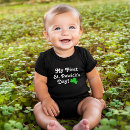 Suche nach grünes kleeblatt babykleidung St patricks tag