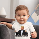 Suche nach riesige babykleidung Lustig