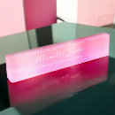 Suche nach orange rosa Typografie