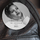 Suche nach uni abschluss buttons Klasse 2025