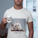 Suche nach begleiter tshirts Foto