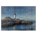 Suche nach leuchtturm schneidebrettchen Felsküste