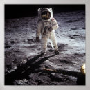 Suche nach astronaut auf dem mond poster Astronauten