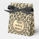 Suche nach glänzend papier geschenk box Stilvoll
