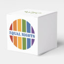 Suche nach regenbogen papier geschenk box Lesbisch