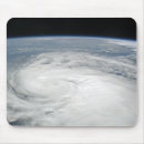 Suche nach golf desaster mousepads Erde