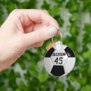 Suche nach ball des fußballs schlüsselanhänger Team