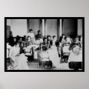 Suche nach näherin poster Vintag