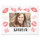 Suche nach junggeselinnen poster Kuss