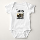 Suche nach dachs babykleidung Honig