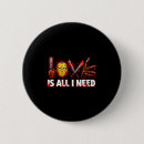 Suche nach der lustigen frauen buttons Liebe