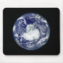 Suche nach beleuchtete mousepads Fotografie