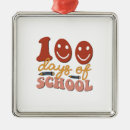 Suche nach 100 ornamente Lehrerschmuck