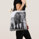 Suche nach elefant taschen Porträt