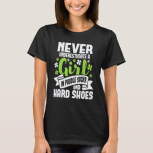01 Mädchen in Pudel-Socken Irischer Tänzer Ceili T-Shirt