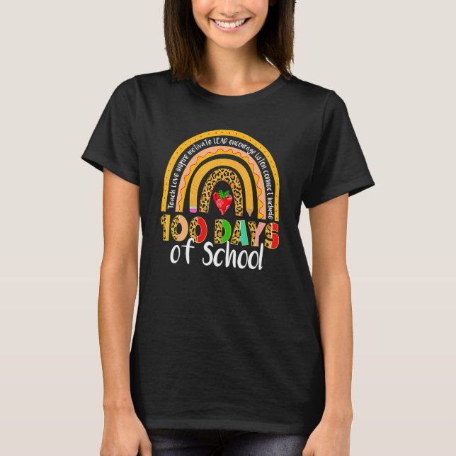 100 Days Smarter Happy 100th Day Of School Rainbow T-Shirt (Vorderseite)