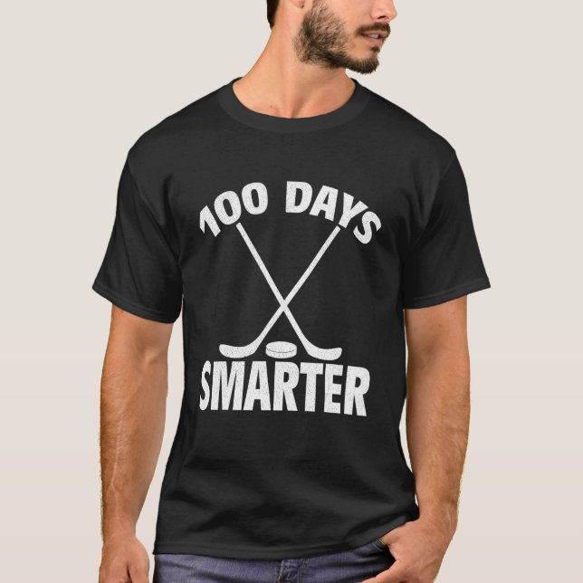 100 Days Smarter Hockey Player Sports for Students T-Shirt (Vorderseite)