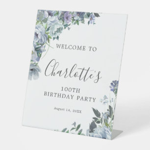 100. Geburtstag Dusty Blue Floral Willkommen Sockelschild