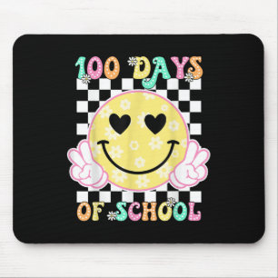 100. Tag der Schule Groovy Lächeln Gesicht 100 Tag Mousepad