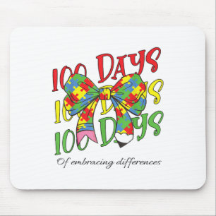 100 Tage der Aufnahme von Autismus 100. Schulpen Mousepad