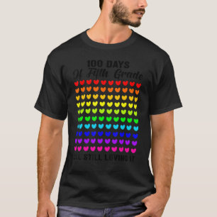 100 Tage der fünften Klasse noch lieben es Herzen T-Shirt