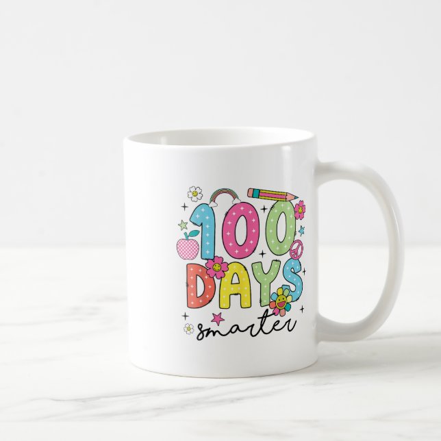 100 Tage klüger Groovy 100. Schulmädchen Kaffeetasse (Rechts)