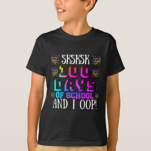 100 Tage Schule und ich arbeiten an einem farbenfr T-Shirt