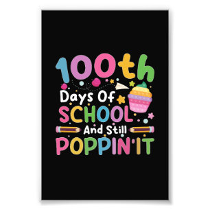 100 Tage Schule und immer noch Poppen Mädchen  Fotodruck