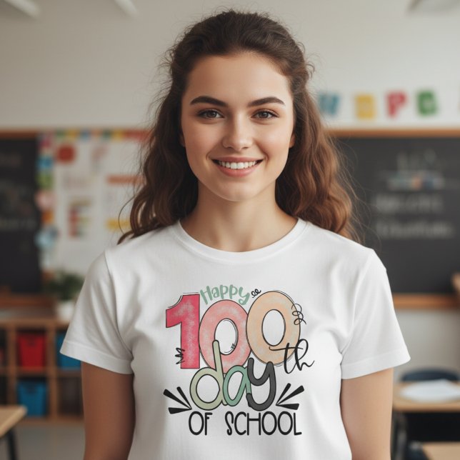 100 Tage Schulfeier Basic T-Shirt (Von Creator hochgeladen)