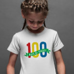 100 Tage Shirt<br><div class="desc">Feiern Sie den 100. Schultag mit diesem lustigen und stilvollen Design,  das einen Ort bietet,  um Ihren Schulnamen einzugeben. Ideal für Studenten,  Lehrer und Administratoren!</div>