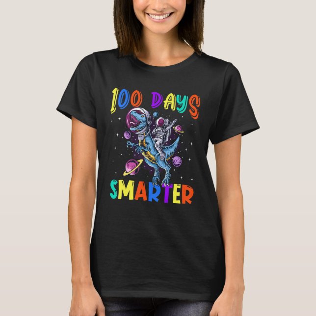 100th Day Of School 100 Days Smarter Books Space A T-Shirt (Vorderseite)
