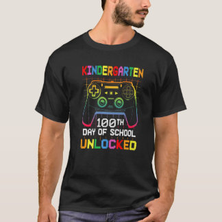 100th day Of School Unlocked Kindergarten Gamer Vi T-Shirt