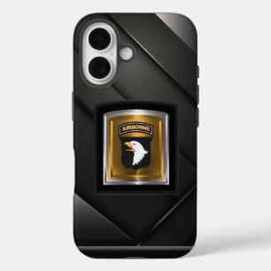 101. Im Flugzeug Division iPhone 16 Hülle