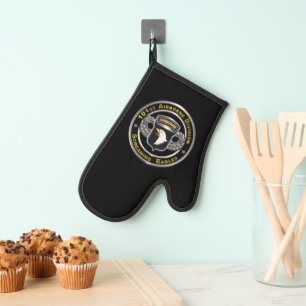 101. Im Flugzeug Division Ofenhandschuh