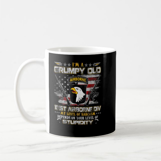101. Im Flugzeug Division Paratrooper Veteran I'm  Kaffeetasse (Links)