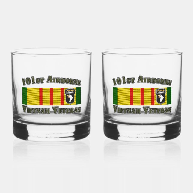 101. Im Flugzeug Division Vietnam Veteran Whiskyglas (Vorderseite)