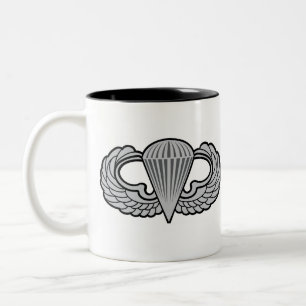 101. Im Flugzeug Pflaster mit Sprung Wings Zweifarbige Tasse