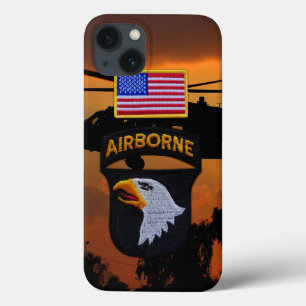 101. im Flugzeug schreiende iPhone 13 Hülle