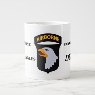 101st Im Flugzeug RIESIGE Tasse