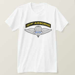 101st Im Flugzeug Rigger-T-Shirt T-Shirt