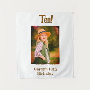 10. Geburtstagsfoto Name Datum einfach braun beige Wandteppich