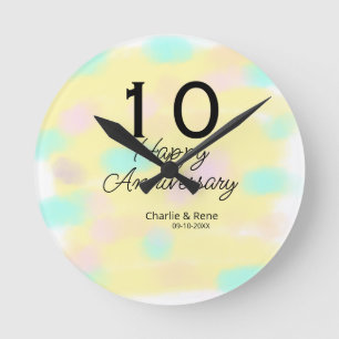 10 Hochzeitstag gelber Pastell-Name Retro Bo Runde Wanduhr