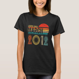 10 Jahre alter Retro Geburtstag Legende seit März T-Shirt