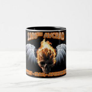 1106th AVCRAD lodernder Schädel u. Flügel-Tasse Zweifarbige Tasse