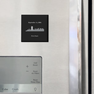 11.9.Vector Memorial Magnet